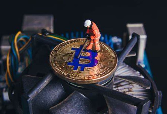 比特币价格飙升45%！2024年比特币现货ETF发行引领新一轮牛市