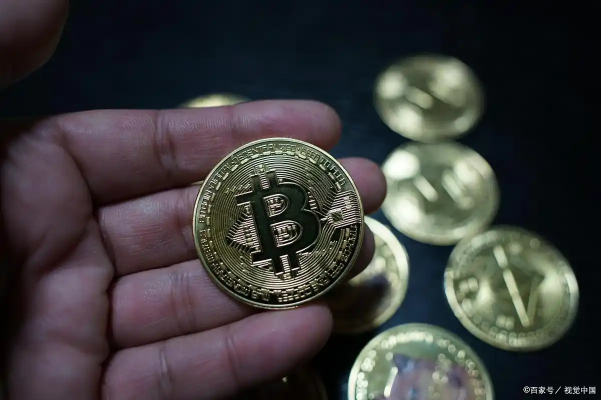 比特币革命：区块链技术如何终结交易对手风险并重塑全球金融体系