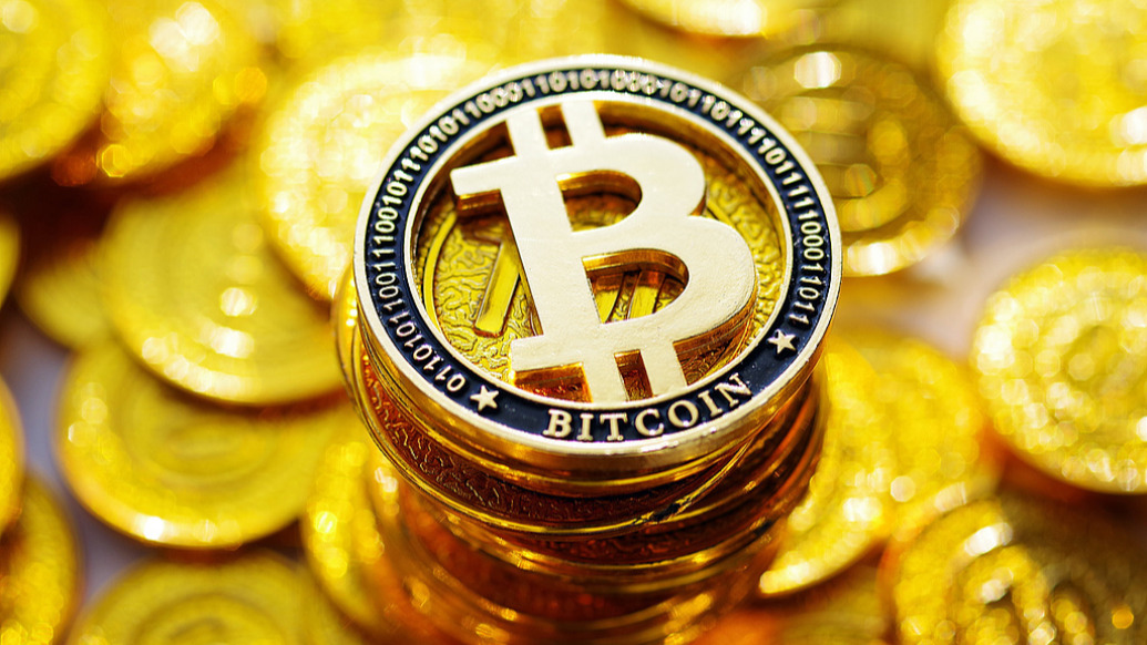 时隔三个月加密货币市场暴涨，比特币突破10.3万美元背后原因解析