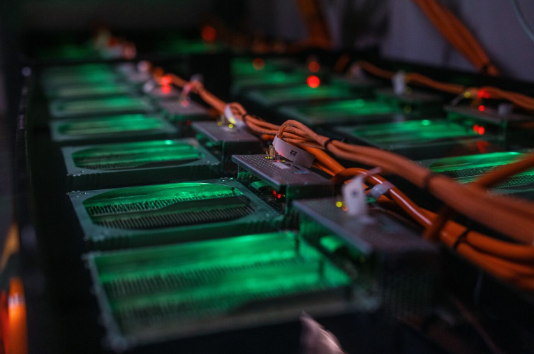 比特币上涨后可能面临调整_比特币上涨黄金会跌吗_比特币上涨