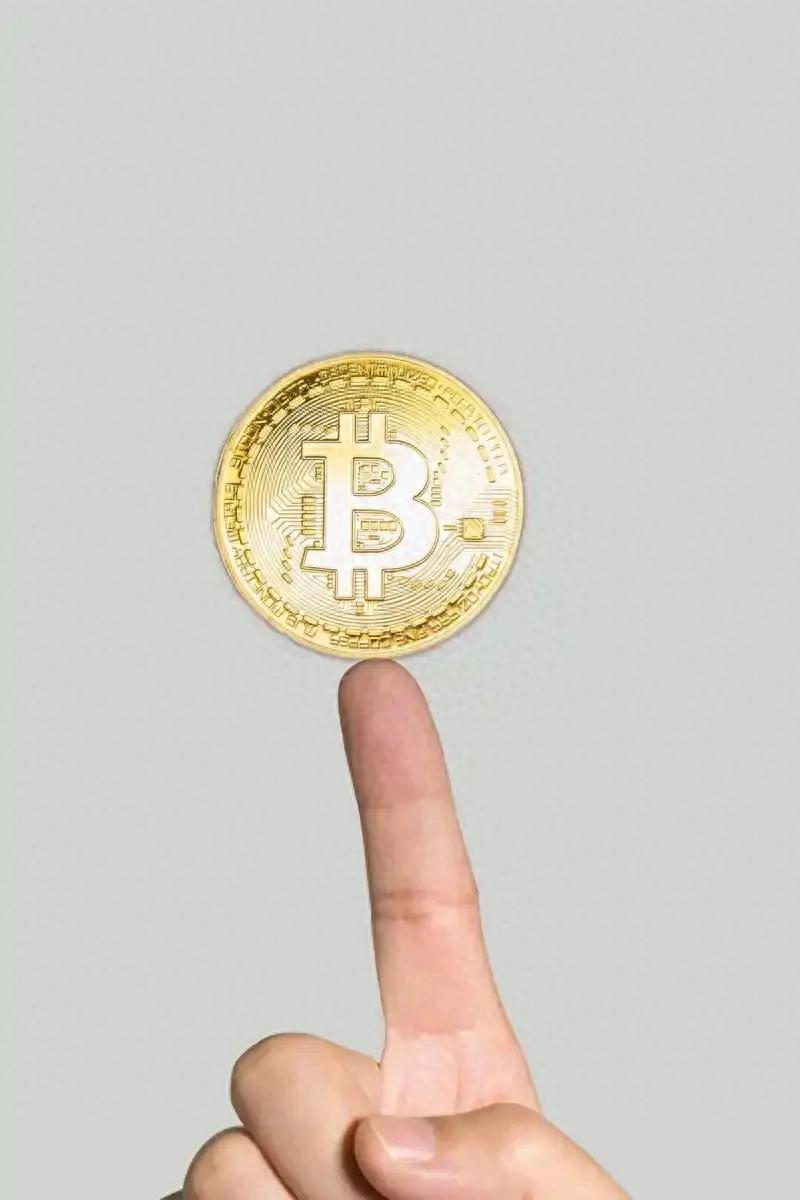 比特币发展历程全解析：从诞生到2012年关键节点回顾